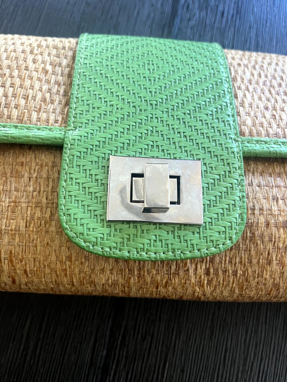 GAP NWT Woven Straw Clutch Spring Green Trim Turn Lock Purse